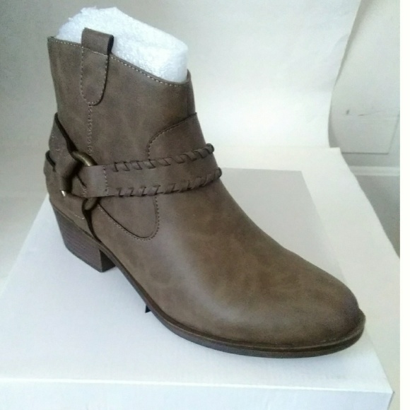 New! XOXO Western Ankle Boots Booties New With Box - Picture 3 of 7